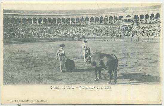 POSTAL DE TOROS. PREPARANDO PARA MATAR. REPRODUCCION