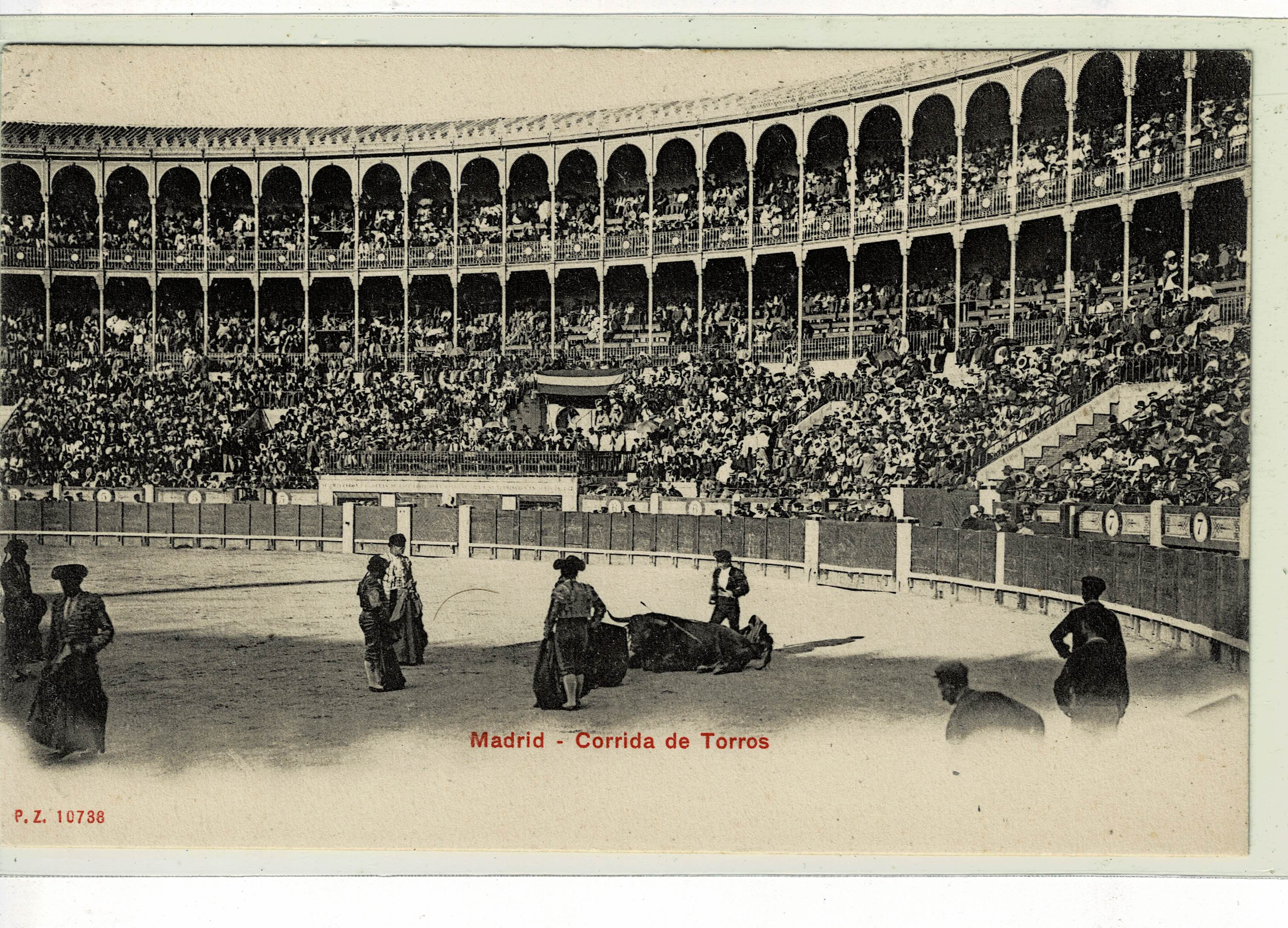 POSTAL TAURINA. CORRIDA DE TOROS EN MADRID.