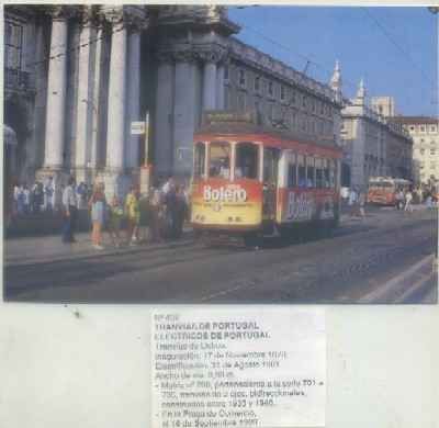 POSTAL DE TRENES Nº 452. TRANVIAS DE PORTUGAL. MOTRIZ Nº 706. PRAÇA DO COMERCIO 1989