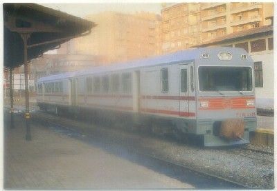POSTAL DE TRENES. AUTOMOTOR SERIE 2415-2429 Nº 141