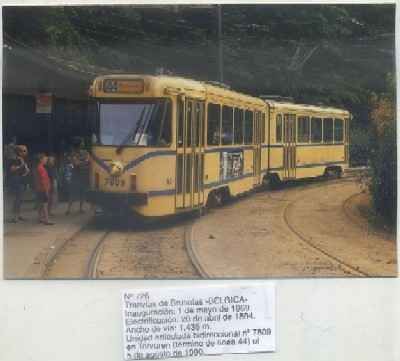 POSTAL DE TRENES Nº 726. TRANVIA DE BRUSELAS (BELGICA). UNIDAD ARTICULADA BIDIRECCIONAL 7809