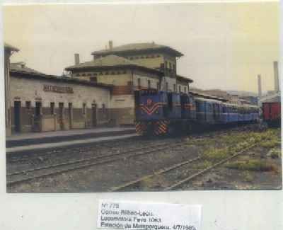 POSTAL DE TRENES Nº 775. CORREO BILBAO-LEON. LOC. FEVE 1063. EST. DE MATAPORQUERA 1985