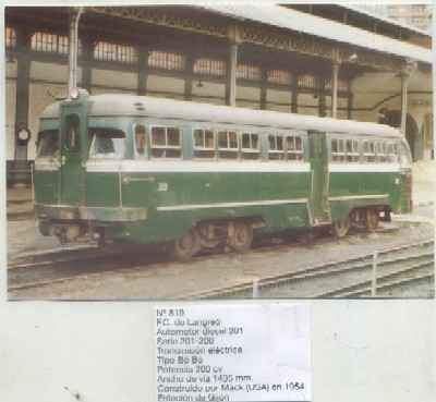 POSTAL DE TRENES Nº 819. F.C. DE LANGREO. AUTOMOTOR DIESEL 201. ESTACION DE GIJON