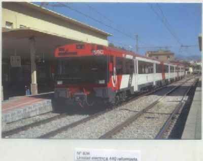 POSTAL DE TRENES Nº 836. UNIDAD ELECTRICA 440 REFORMADA