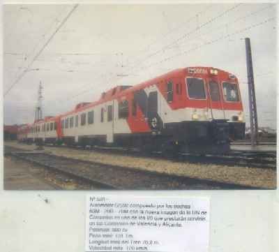 POSTAL DE TRENES Nº 531. AUTOMOTOR S/592. COCHES 69M 20R Y 70M