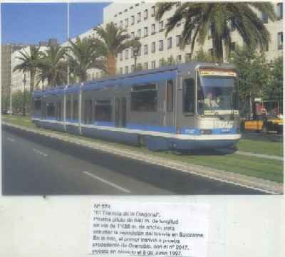 POSTAL DE TRENES Nº 574. EL TRAMVIA DE LA DIAGONAL. Nº 2047. PUESTO EN SERVICIO EN 1997