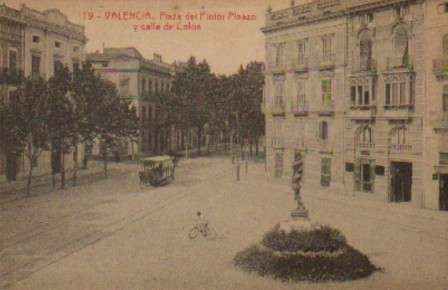 POSTAL ANTIGUA DE VALENCIA. Nº 19. PLAZA DEL PINTOR PINAZO Y CALLE DE COLON.