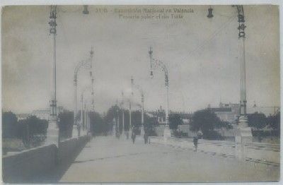 POSTAL ANTIGUA DE VALENCIA. EXPO. NACIONAL.VALENCIANA. PASARELA RIO TURIA