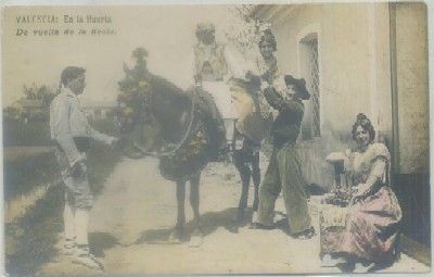 POSTAL ANTIGUA DE VALENCIA. EN LA HUERTA. DE VUELTA DE LA FIESTA