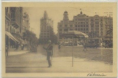 POSTAL ANTIGUA DE VALENCIA. PZA. DEL CAUDILLO CON SU QUITASOL