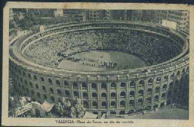POSTAL DE VALENCIA PLAZA DE TOROS EL DIA DE CORRIDA