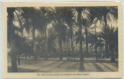 POSTAL ANTIGUA DE ALICANTE. PARQUE DE PALMERAS Y PASEO GOMIZ Nº 57