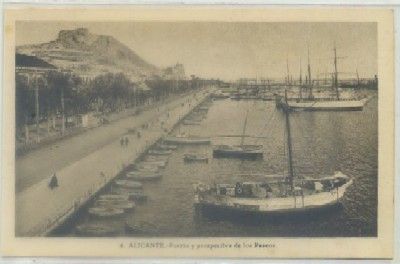 POSTAL ANTIGUA DE ALICANTE. PUERTO Y PERSPECTIVA DE LOS PASEOS Nº 4