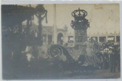 POSTAL ANTIGUA DE VALENCIA. CARROZA QUE OCUPO S.M. ALFONSO Xlll