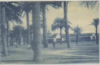 POSTAL ANTIGUA DE ALICANTE. PASEO DE GOMIZ. VISTA PARCIAL